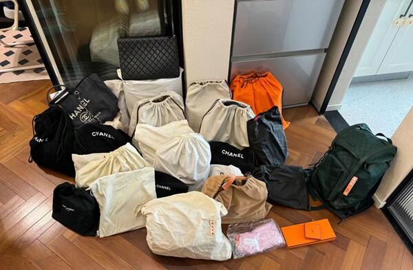 遂宁市大英回收奢侈品衣服.jpg